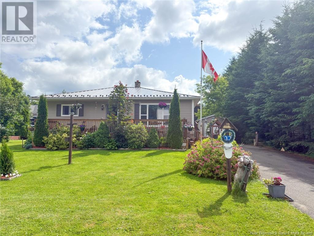 33 Centennial Crescent, Florenceville-Bristol, New Brunswick  E7L 1Z4 - Photo 38 - NB122143