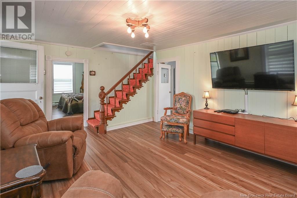 290 Saint-Pierre O Boulevard, Caraquet, New Brunswick  E1W 1B7 - Photo 19 - NB122982