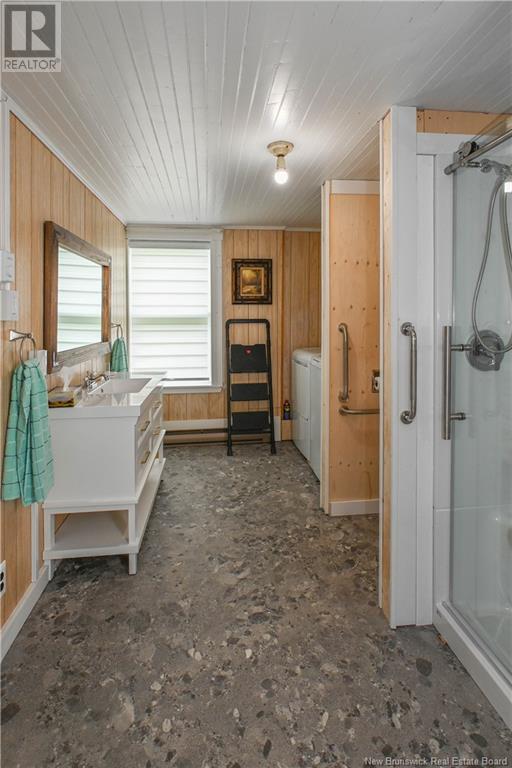 290 Saint-Pierre O Boulevard, Caraquet, New Brunswick  E1W 1B7 - Photo 22 - NB122982