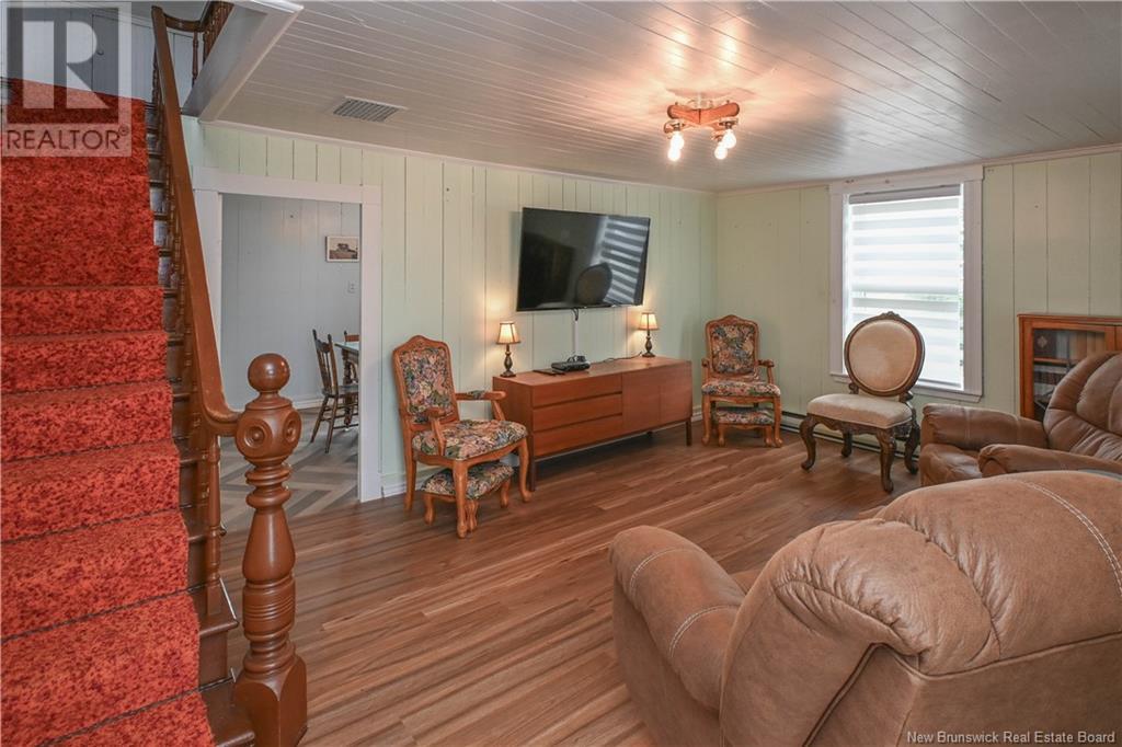 290 Saint-Pierre O Boulevard, Caraquet, New Brunswick  E1W 1B7 - Photo 27 - NB122982