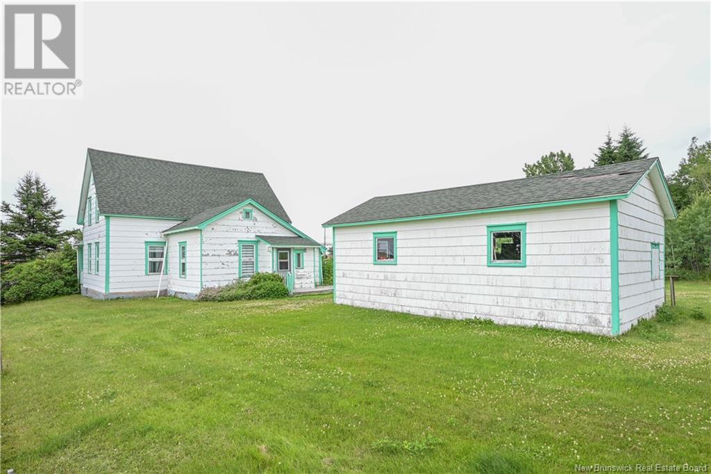 290 Saint-Pierre O Boulevard, Caraquet, New Brunswick  E1W 1B7 - Photo 6 - NB122982