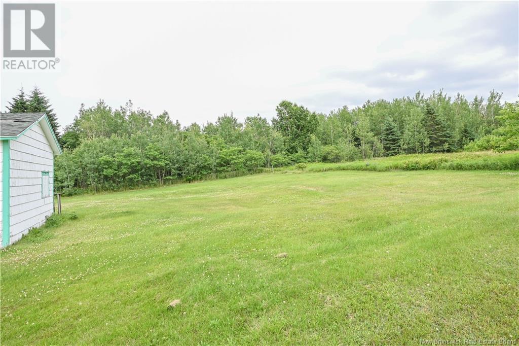 290 Saint-Pierre O Boulevard, Caraquet, New Brunswick  E1W 1B7 - Photo 7 - NB122982