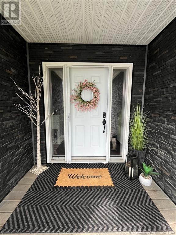 17 Nightingale Court, Florenceville-Bristol, New Brunswick  E7L 0C6 - Photo 2 - NB122973