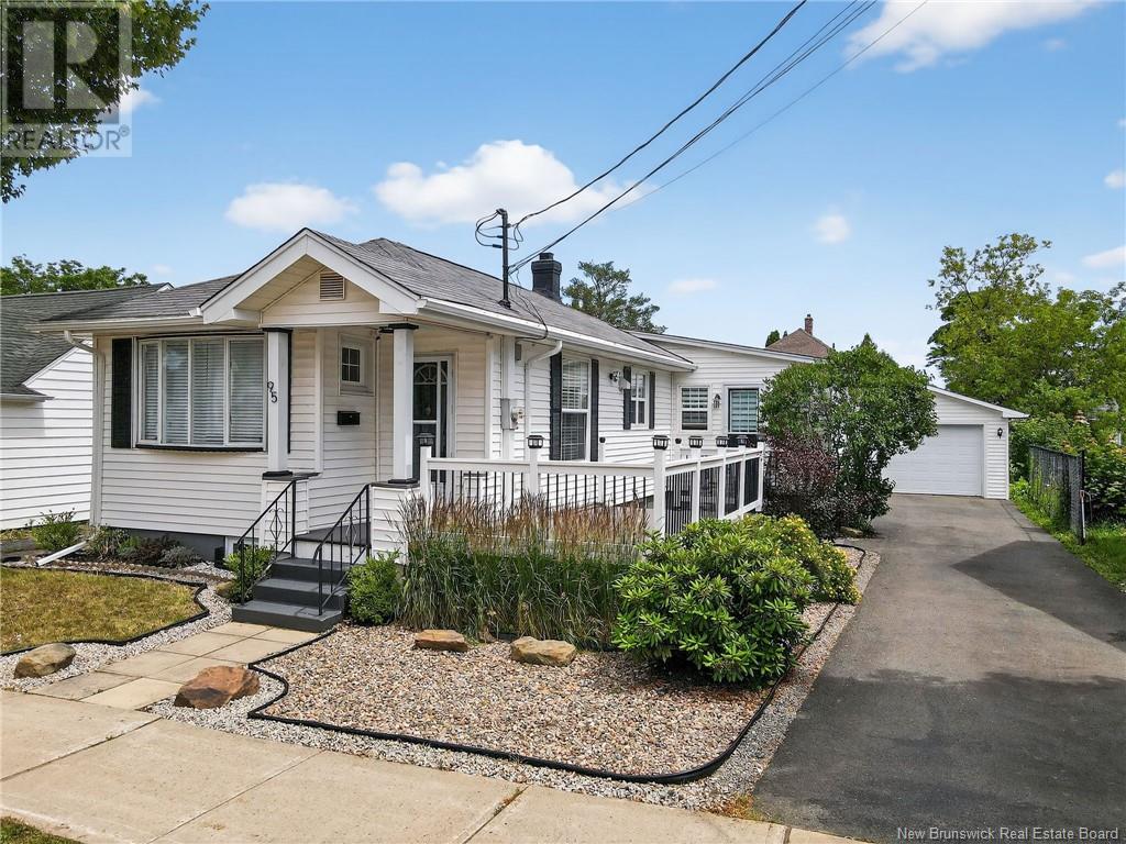 95 Maple Street, Moncton, New Brunswick  E1C 6A2 - Photo 2 - NB122589