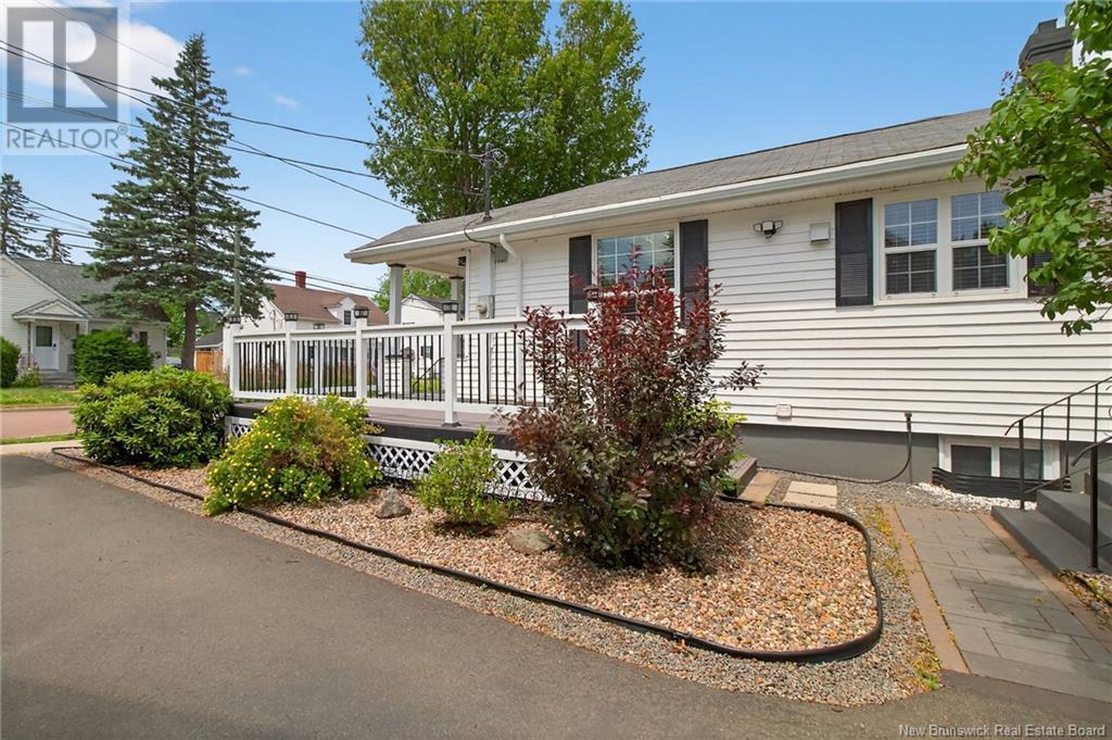95 Maple Street, Moncton, New Brunswick  E1C 6A2 - Photo 4 - NB122589