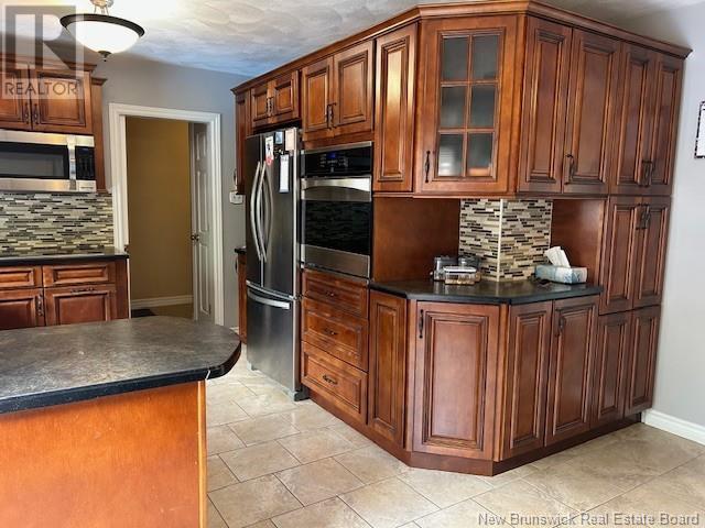 146 Woodleigh Street, Moncton, New Brunswick  E1C 9K1 - Photo 7 - NB123000