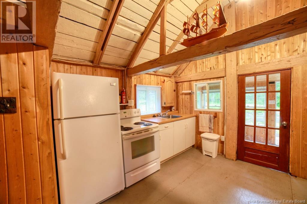 32 Mathilda, Middle River, New Brunswick  E2A 6Y2 - Photo 10 - NB123002