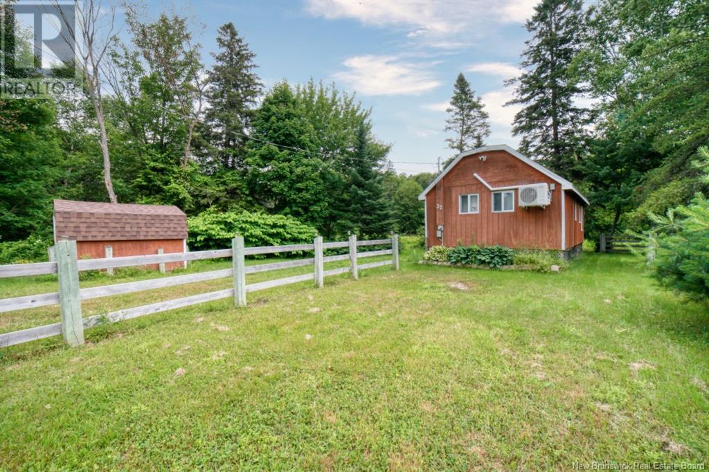 32 Mathilda, Middle River, New Brunswick  E2A 6Y2 - Photo 5 - NB123002