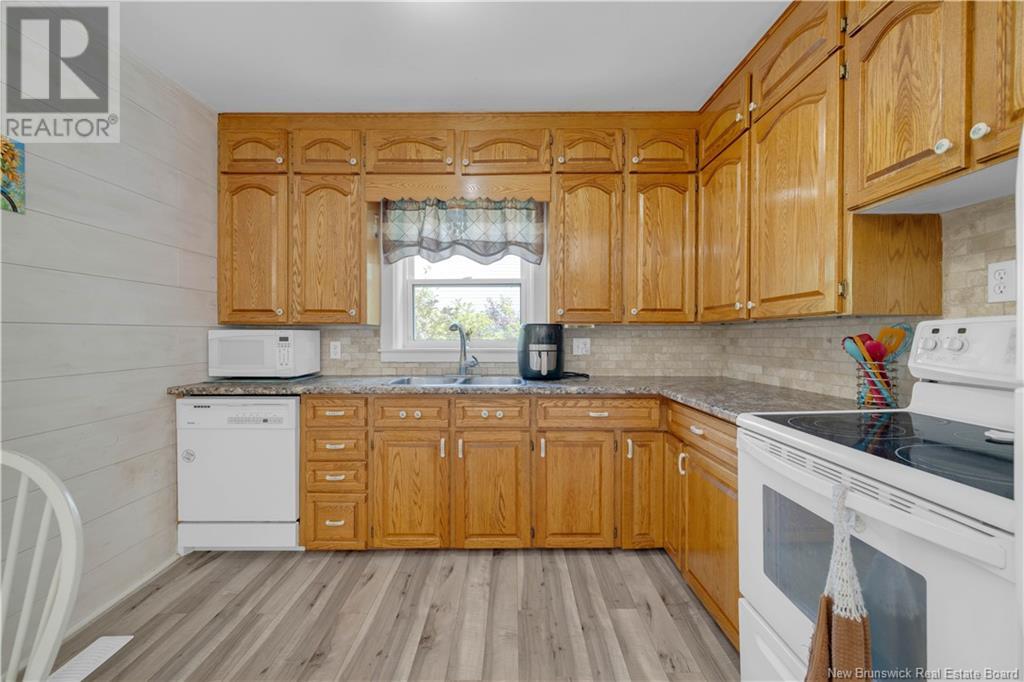 7509 Route 102, Browns Flat, New Brunswick  E5M 2N8 - Photo 16 - NB123016