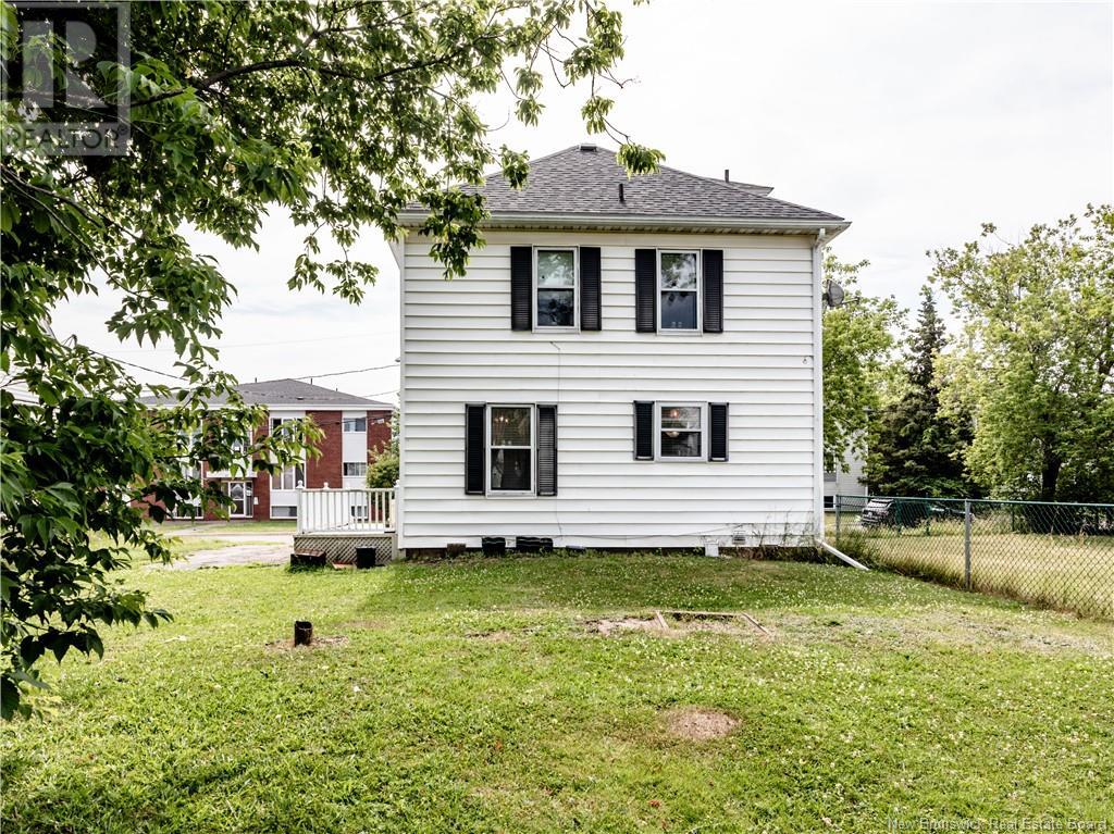 23 Bishop, Moncton, New Brunswick  E1E 1K4 - Photo 21 - NB123008