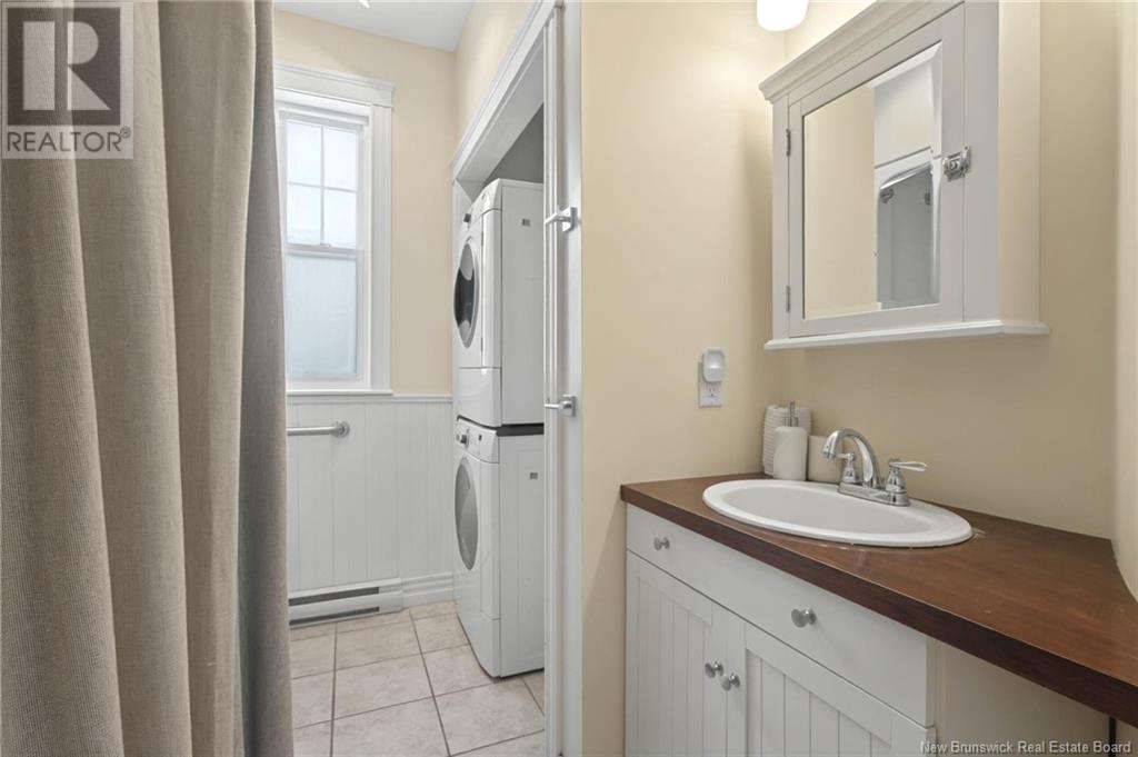 94 Newton Unit# B, Moncton, New Brunswick  E1E 3A4 - Photo 23 - NB122743