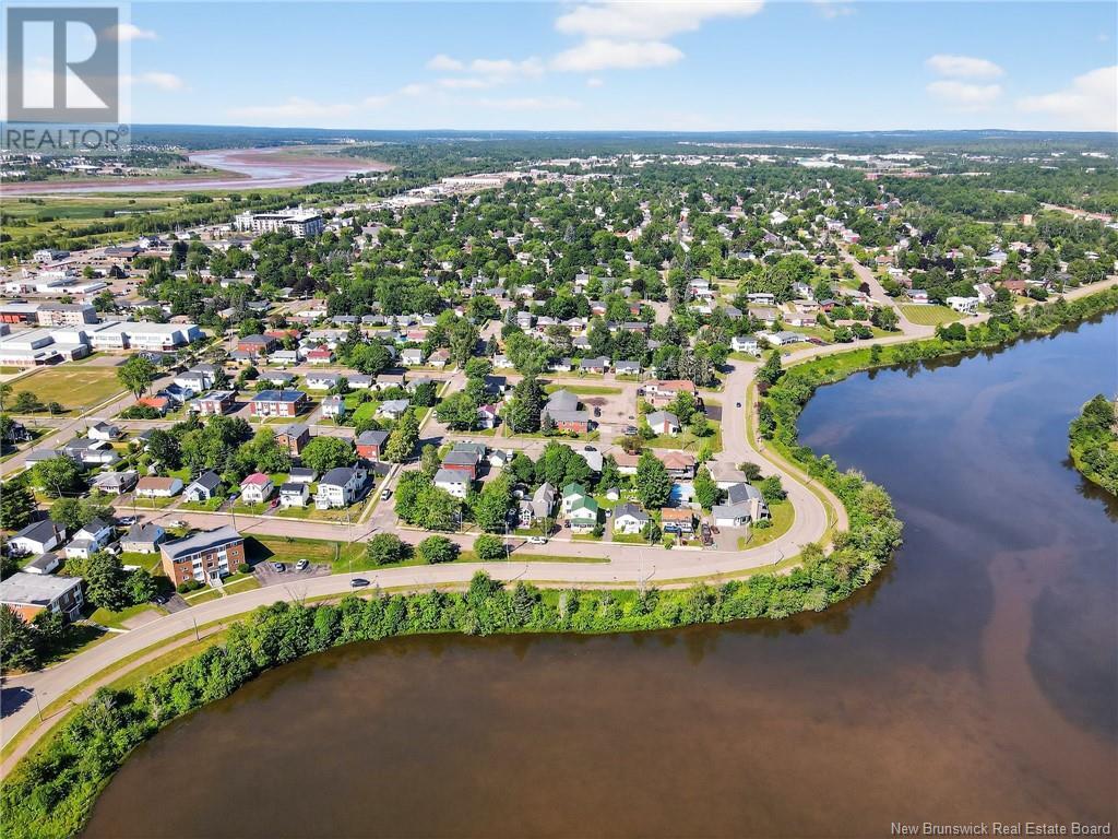 94 Newton Unit# B, Moncton, New Brunswick  E1E 3A4 - Photo 7 - NB122743
