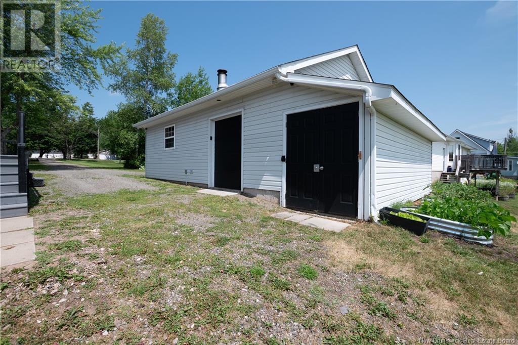 3290 Main Street, Salisbury, New Brunswick  E4J 2M3 - Photo 47 - NB122894