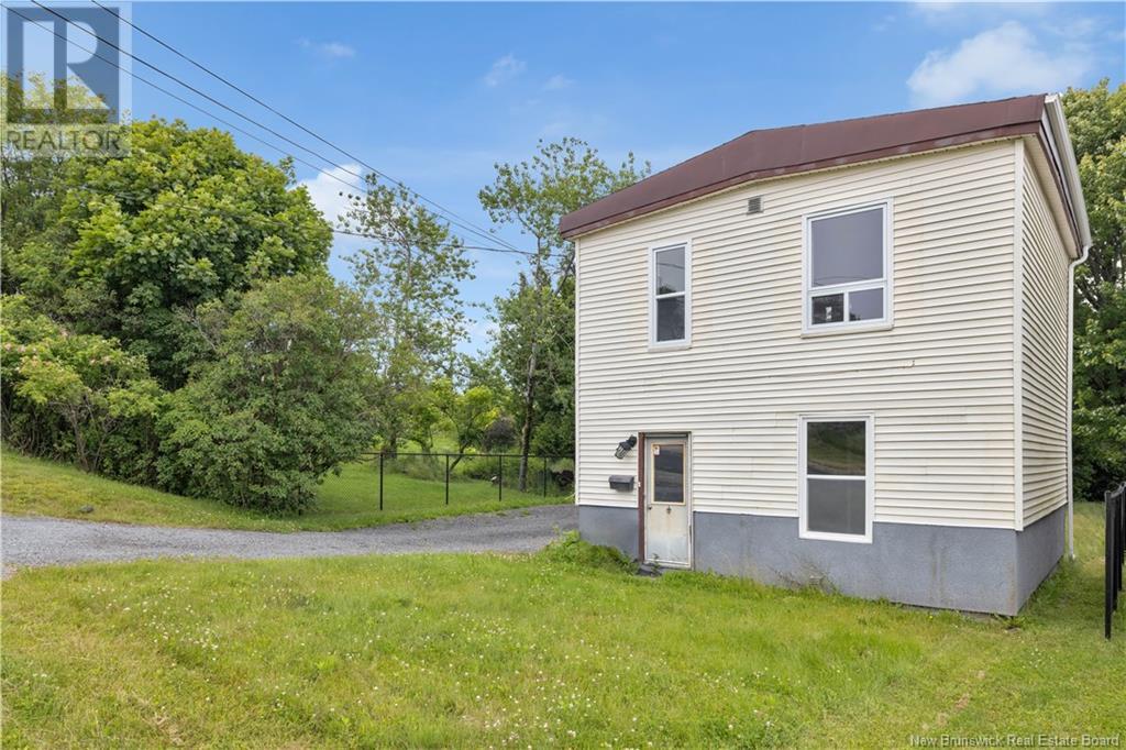 173 Beacon Street, Saint John, New Brunswick  E2J 1L1 - Photo 2 - NB122891