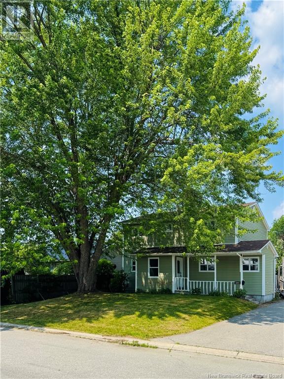 388 Skyline Avenue, Miramichi, New Brunswick  E1V 1B2 - Photo 2 - NB123061