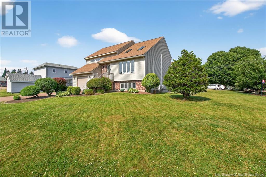 290 Jean Darois Street, Dieppe, New Brunswick  E1A 6B7 - Photo 40 - NB123057