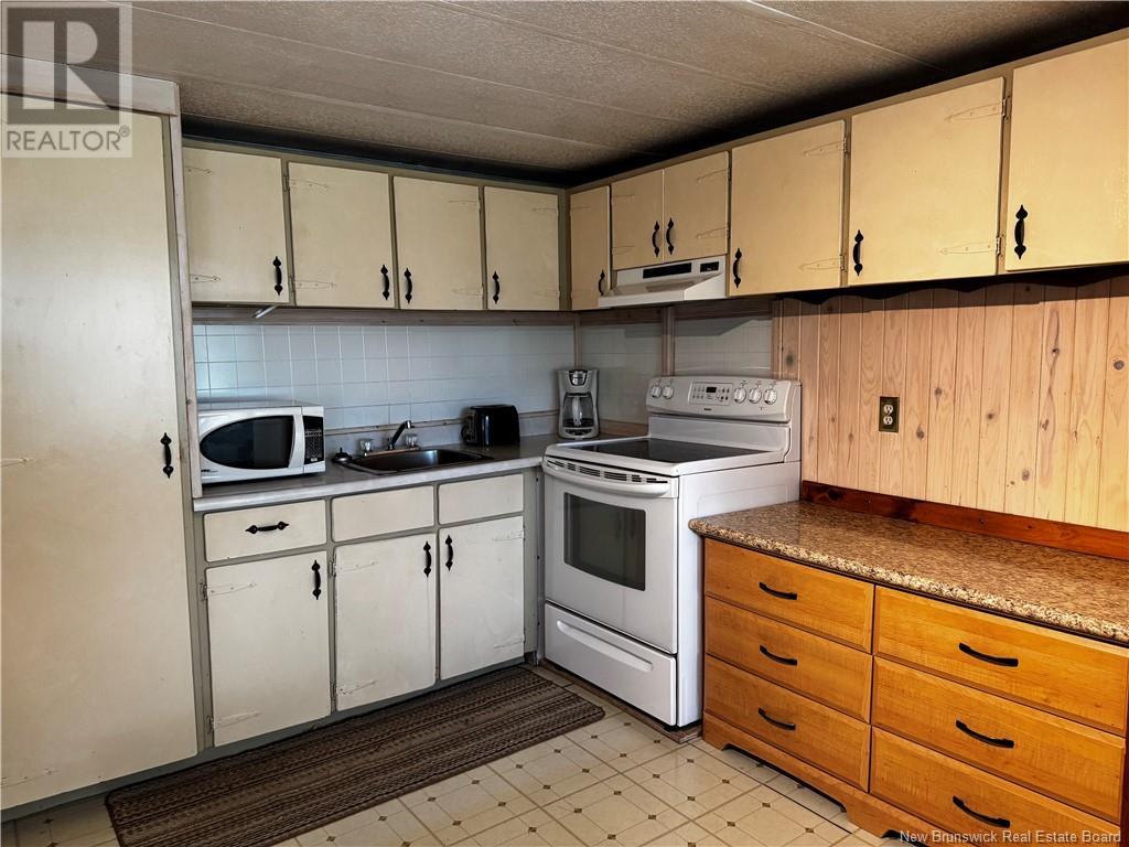 1076 Baisley Road, Saint-Jacques, New Brunswick  E7B 2A3 - Photo 7 - NB123118