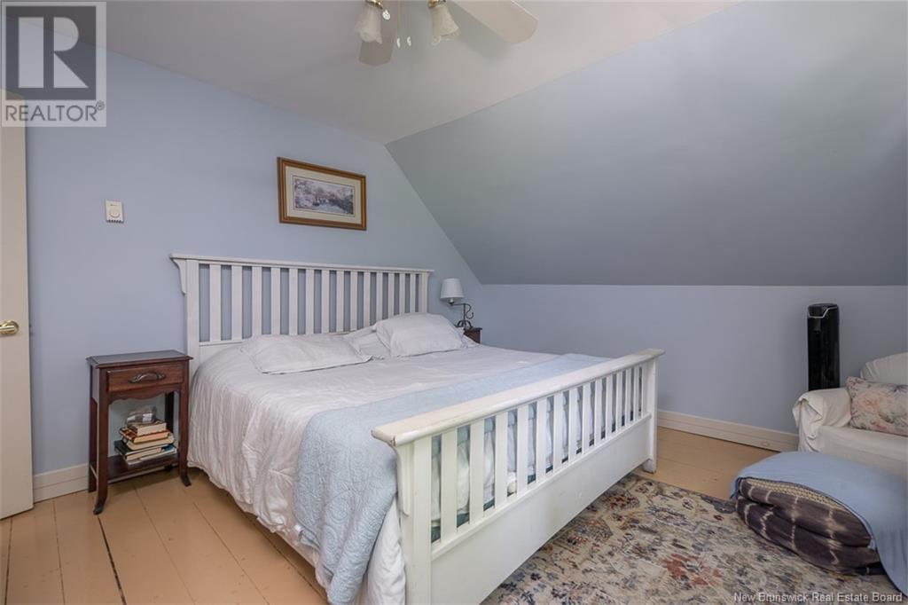 212 George Street, Fredericton, New Brunswick  E3B 1J5 - Photo 21 - NB123042