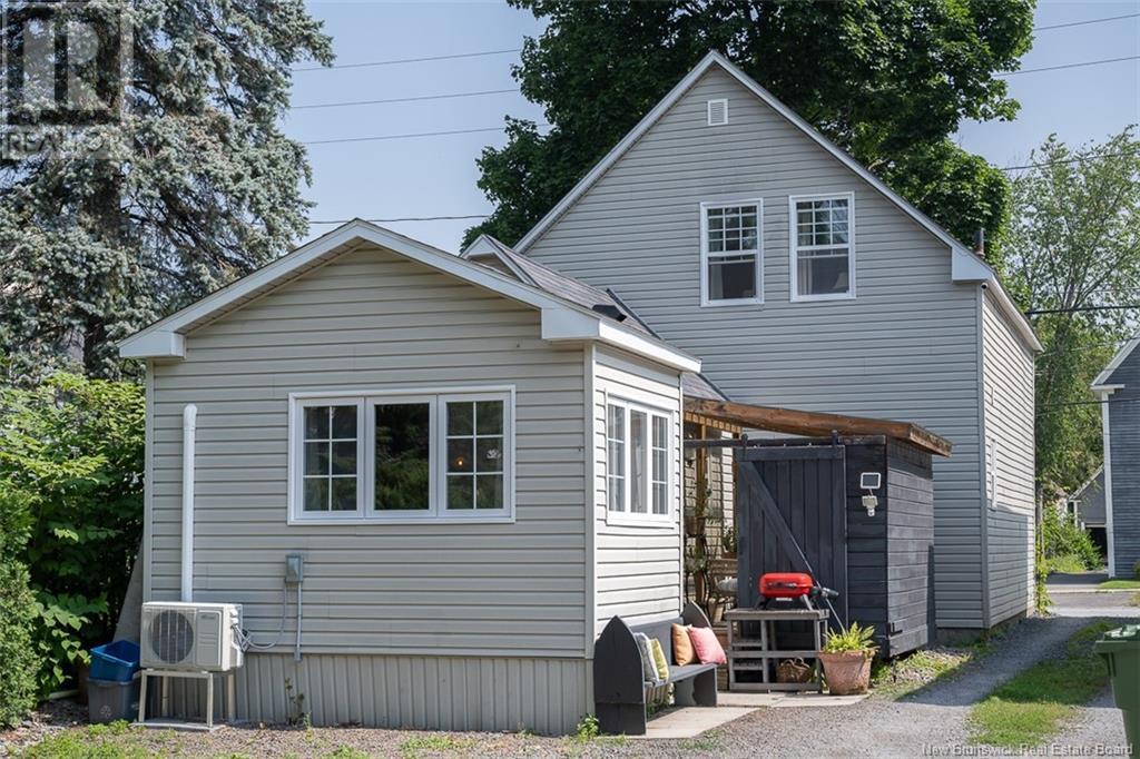 212 George Street, Fredericton, New Brunswick  E3B 1J5 - Photo 29 - NB123042