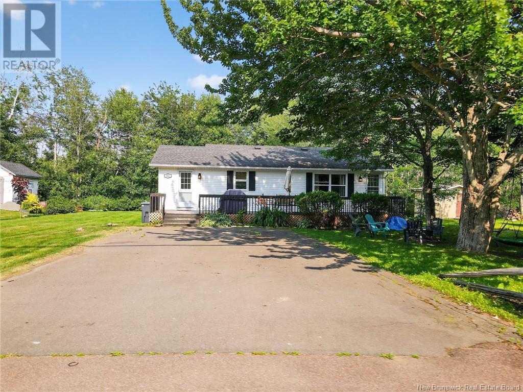 111 Pointe Aux Bouleaux Street, Grand-Barachois, New Brunswick  E4P 7Z7 - Photo 2 - NB123149