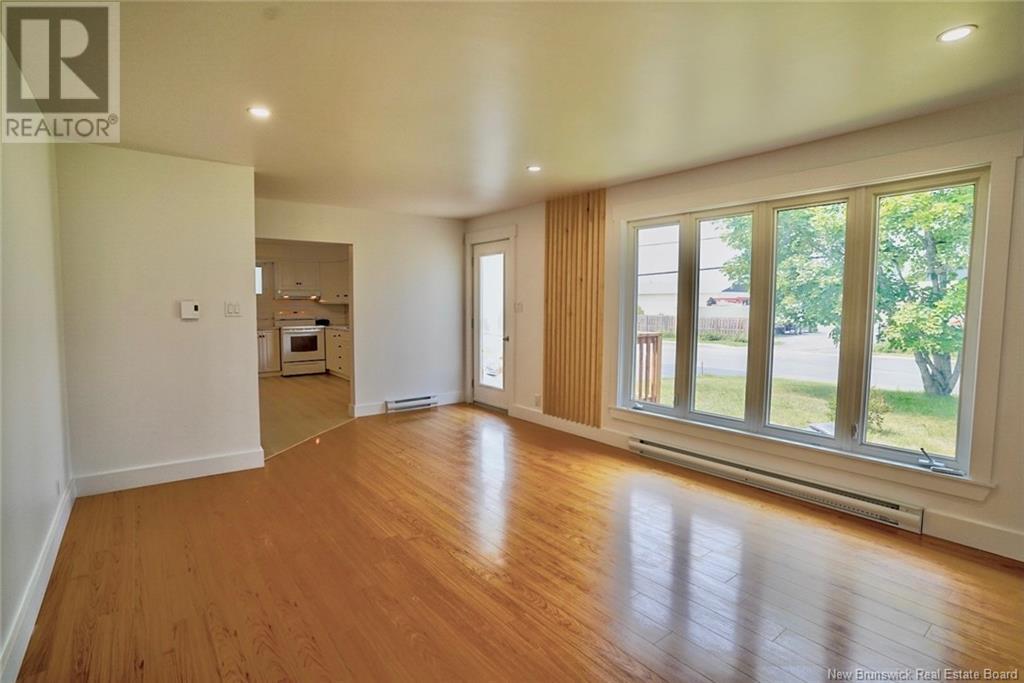 221 Rue Parc E, Beresford, New Brunswick  E8K 1V9 - Photo 18 - NB122968