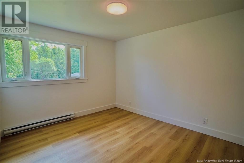 221 Rue Parc E, Beresford, New Brunswick  E8K 1V9 - Photo 20 - NB122968