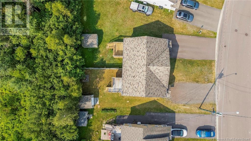 899 Bernard Street, Dieppe, New Brunswick  E1A 4A6 - Photo 3 - NB123141