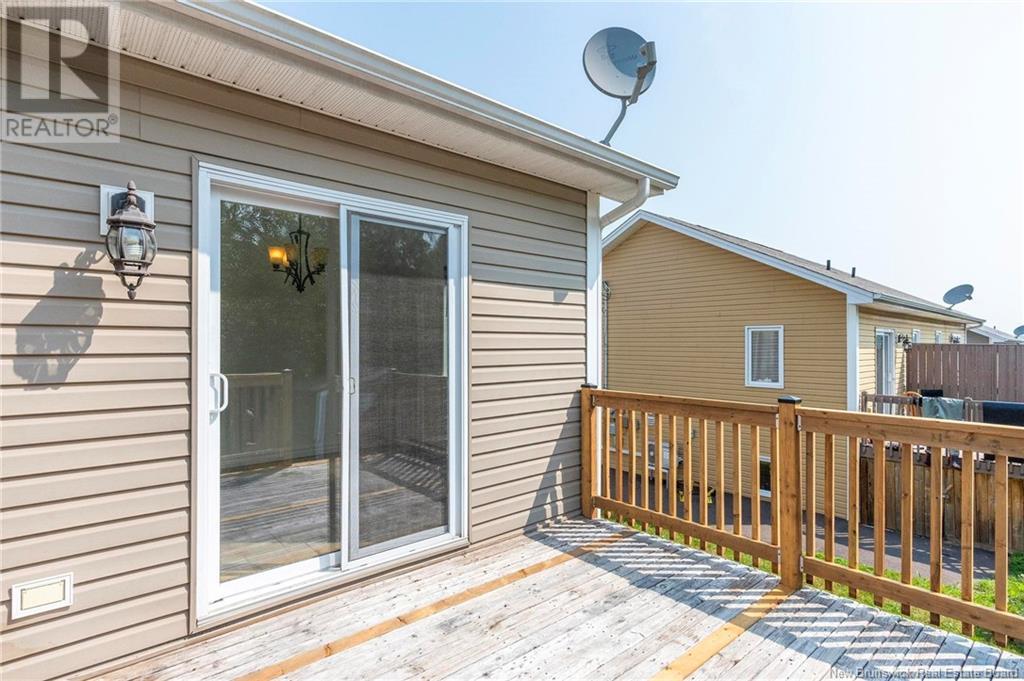 899 Bernard Street, Dieppe, New Brunswick  E1A 4A6 - Photo 7 - NB123141