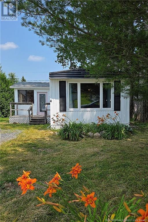 4 Leslee Drive, Lincoln, New Brunswick  E3B 6W4 - Photo 1 - NB122813