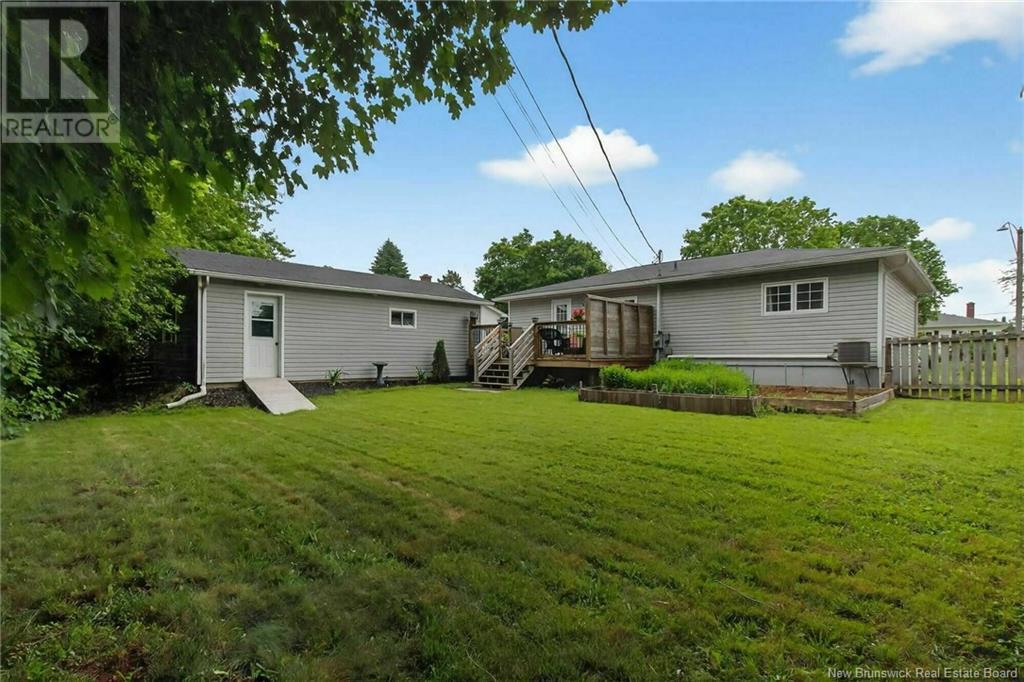 24 Lansdowne Court, Riverview, New Brunswick  E1B 3E3 - Photo 12 - NB123111