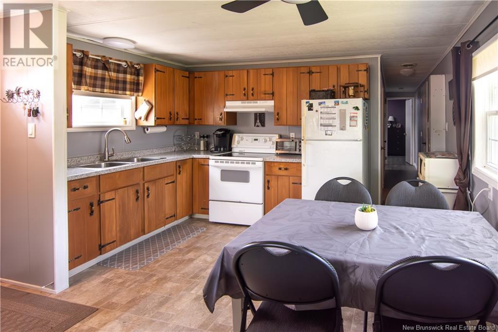 52 Dupuis Avenue, Lakeville, New Brunswick  E1H 1E2 - Photo 8 - NB123179