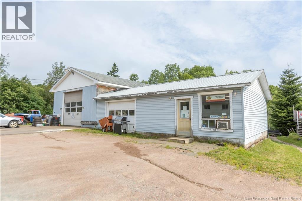 29 Moffatt Lane, Sackville, New Brunswick  E4L 4C9 - Photo 2 - NB123152