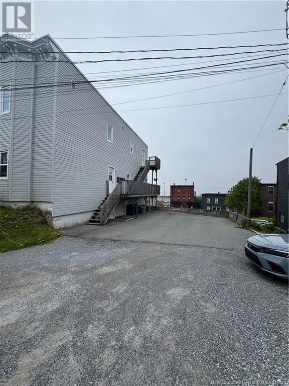 183 Canterbury, Saint John, New Brunswick  E2L 2E3 - Photo 2 - NB123048