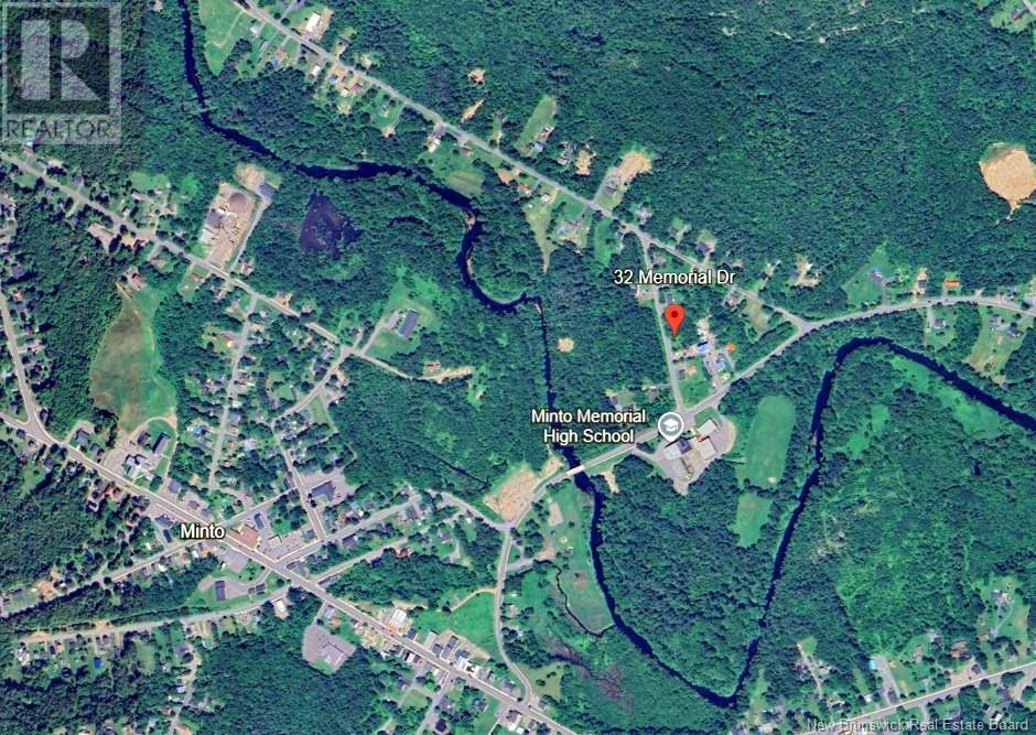 32 Memorial Drive, Minto, New Brunswick  O0O 0O0 - Photo 2 - NB123209