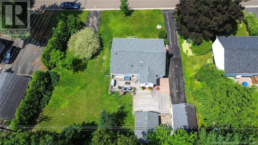 106 Gorham Drive, Fredericton, New Brunswick  E3A 2A7 - Photo 3 - NB123116