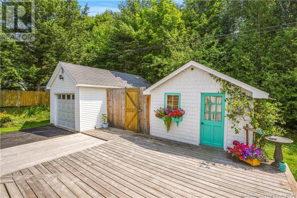 106 Gorham Drive, Fredericton, New Brunswick  E3A 2A7 - Photo 44 - NB123116
