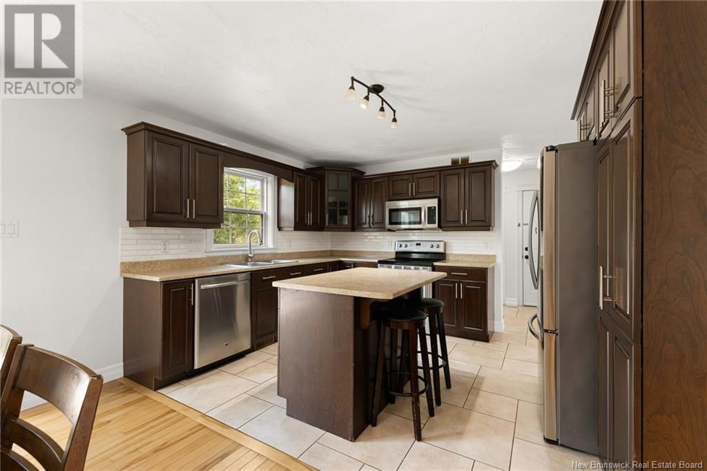 520 Evergreen Drive, Moncton, New Brunswick  E1G 0K9 - Photo 8 - NB123242