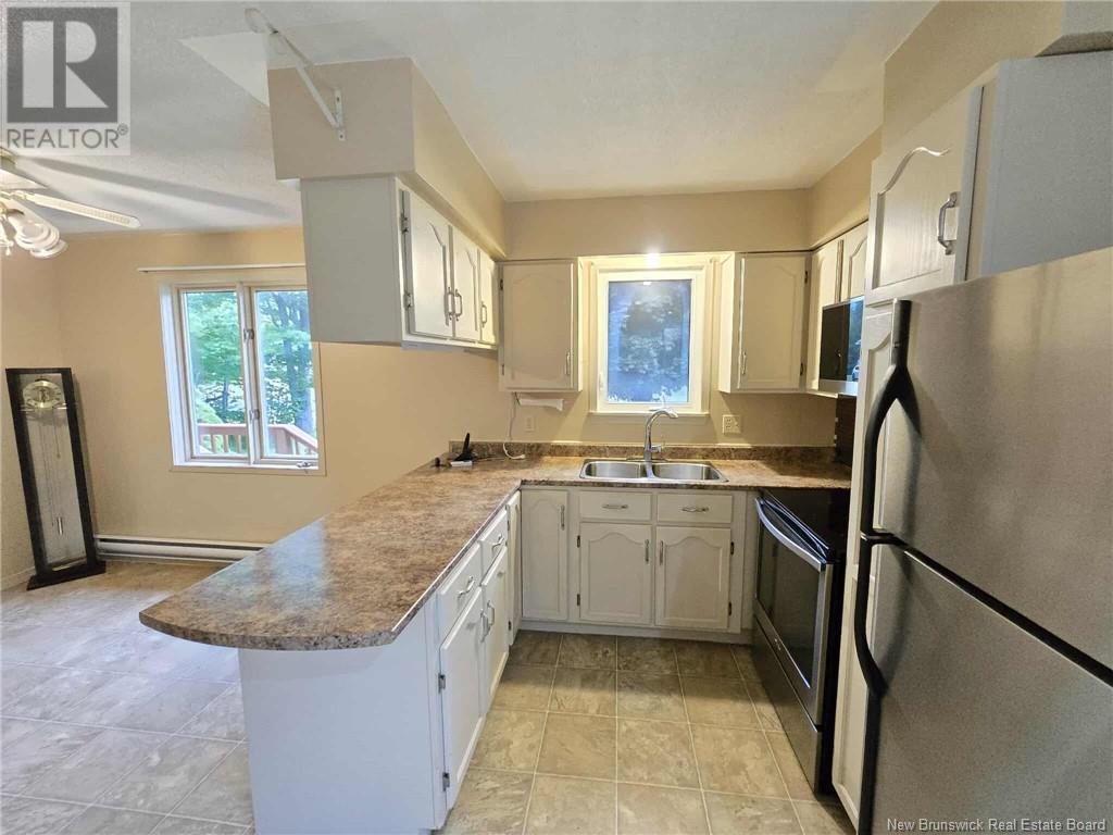 169 Kent Lodge Street, Beresford, New Brunswick  E8K 1A3 - Photo 15 - NB123246