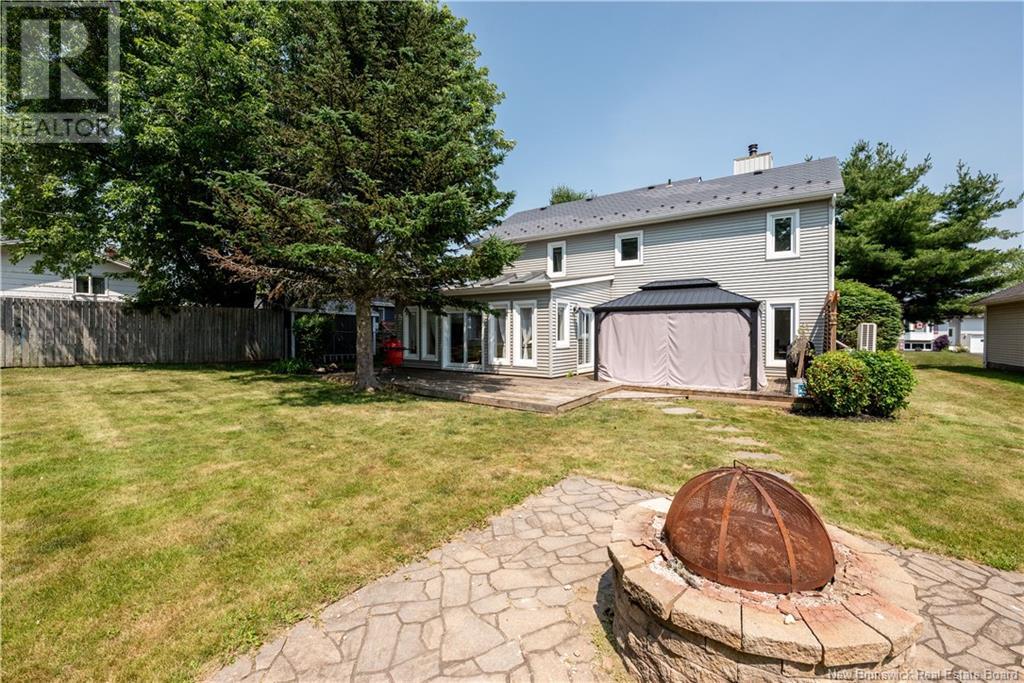 305 Thibodeau, Dieppe, New Brunswick  E1A 1W1 - Photo 6 - NB123166