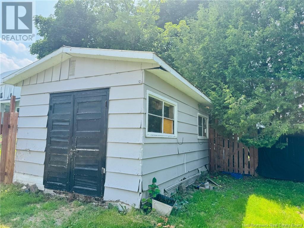 23 Sugarloaf Street, Campbellton, New Brunswick  E3N 3B2 - Photo 20 - NB123228