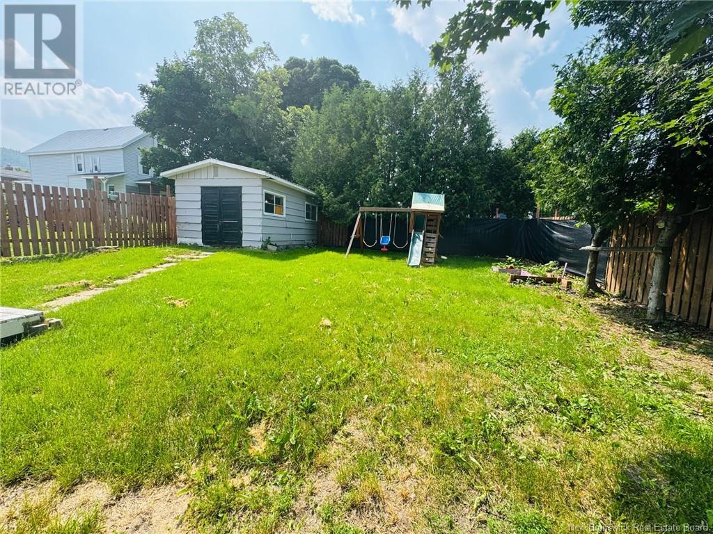 23 Sugarloaf Street, Campbellton, New Brunswick  E3N 3B2 - Photo 23 - NB123228