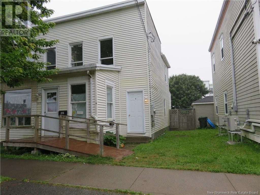 215 Victoria Street, Saint John, New Brunswick  E2K 1L9 - Photo 2 - NB123204