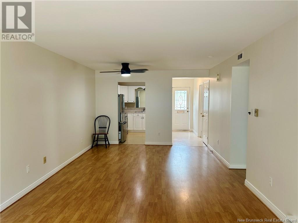 331 Mclaughlin Drive Unit# 10, Moncton, New Brunswick  E1A 4R3 - Photo 2 - NB123171