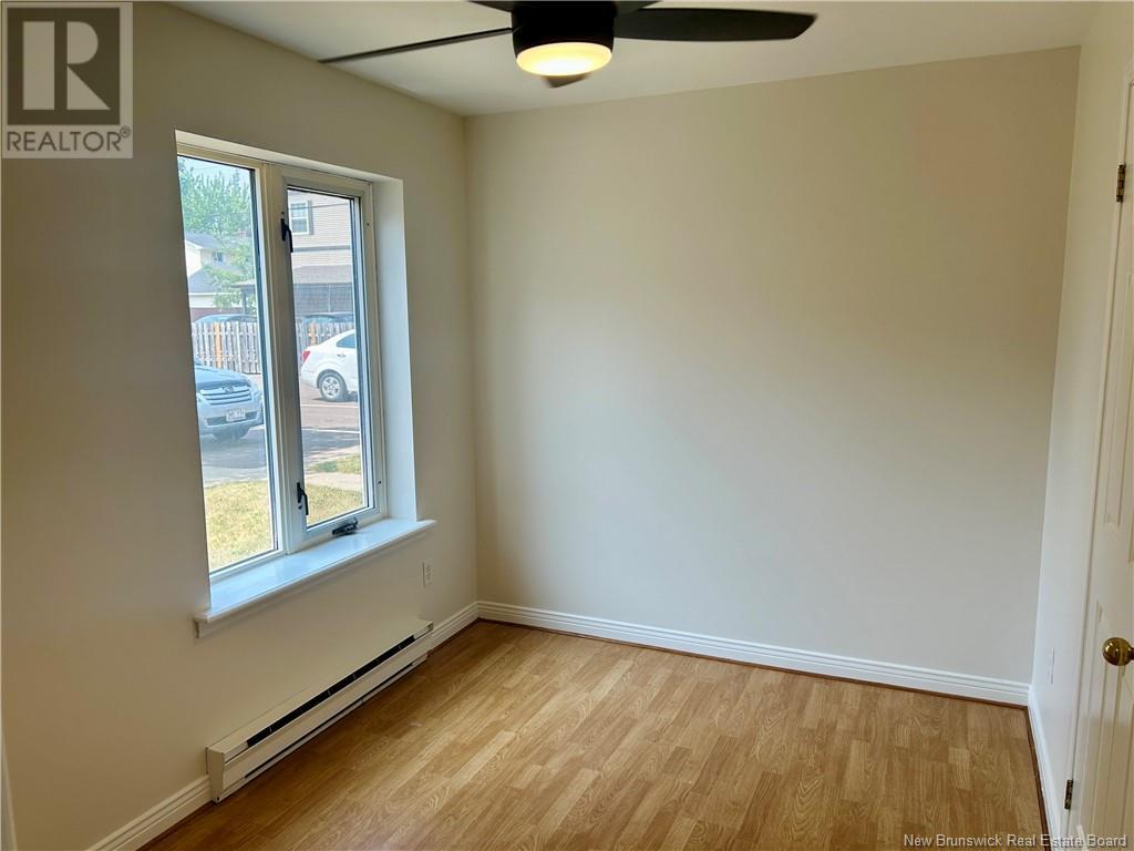 331 Mclaughlin Drive Unit# 10, Moncton, New Brunswick  E1A 4R3 - Photo 9 - NB123171