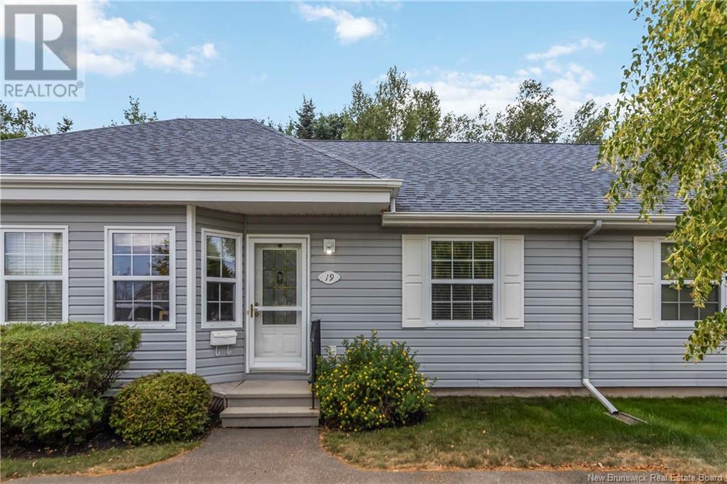 19 Firmin Crescent, Dieppe, New Brunswick