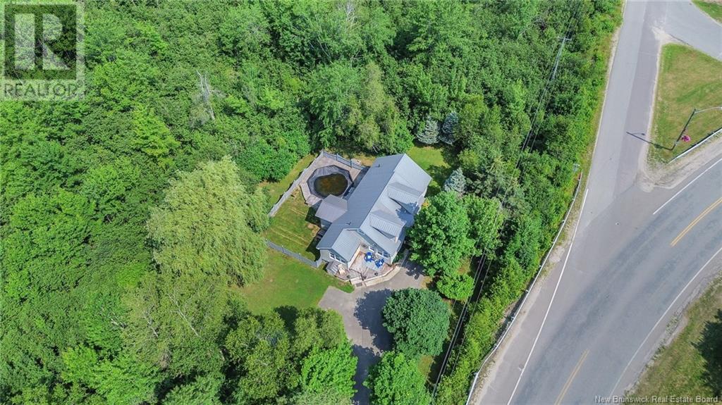 209 Saunders Road, Mcadam, New Brunswick  E6J 1M3 - Photo 38 - NB123243