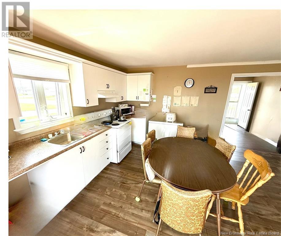 1102 Boul. De La Mer, Sainte-Marie-Saint-Raphaël, New Brunswick  E8T 1V6 - Photo 6 - NB123066