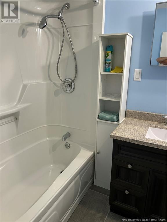 575 Gosnell Street, Bathurst, New Brunswick  E2A 2A4 - Photo 8 - NB123180