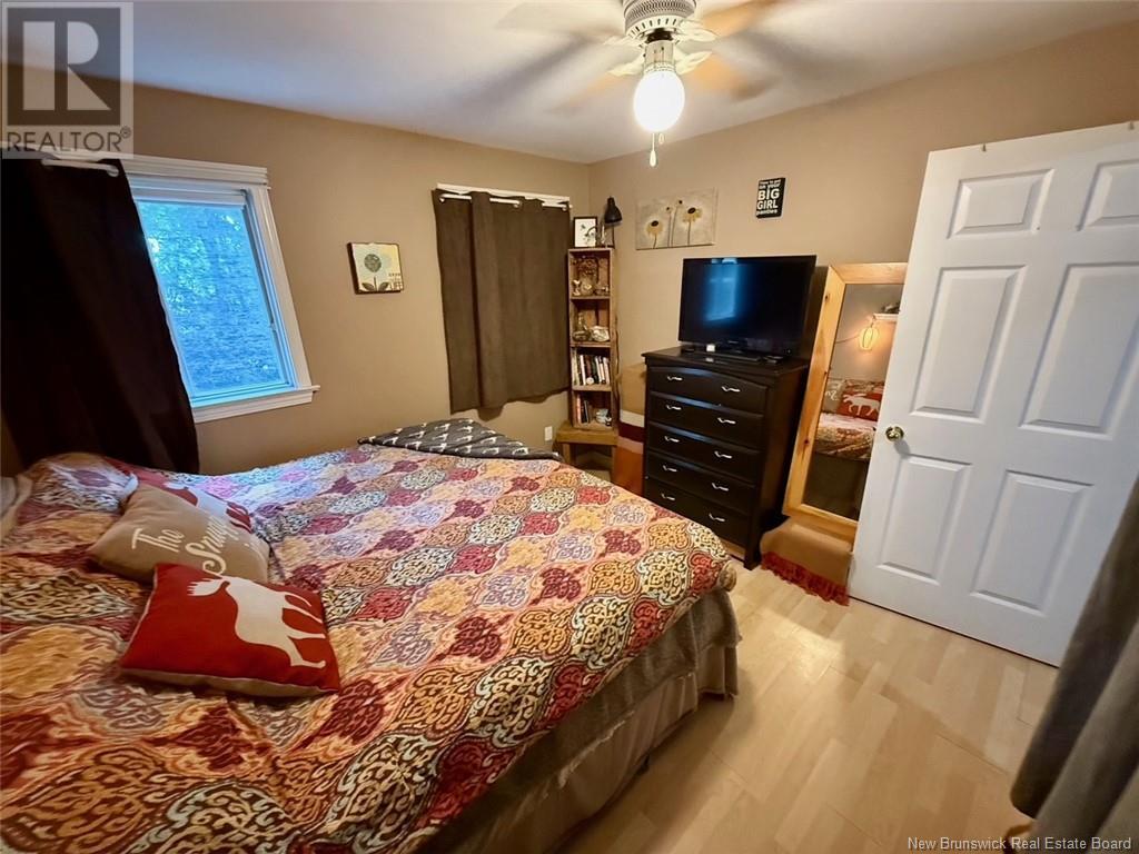7 Oak Street, Mcadam, New Brunswick  E6J 1M5 - Photo 21 - NB123259