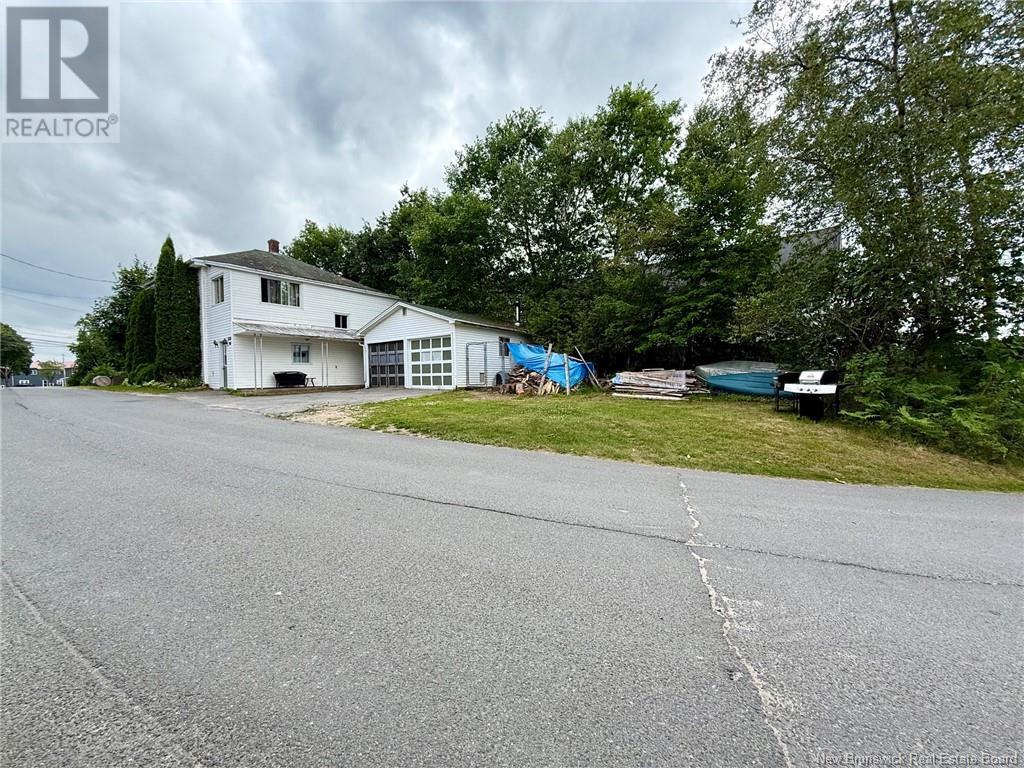 7 Oak Street, Mcadam, New Brunswick  E6J 1M5 - Photo 8 - NB123259